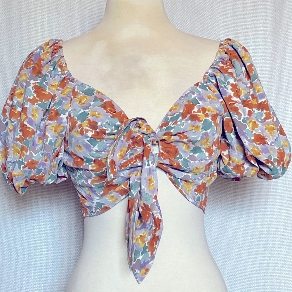 NWT. Fore Claire crop top - Picture 3 of 7